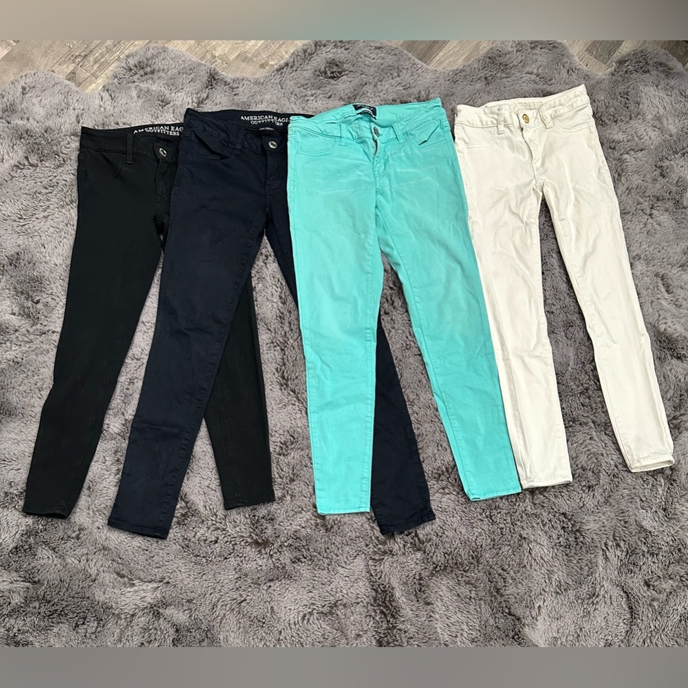 Lot of 4 AE Jegging pants - Picture 2 of 3